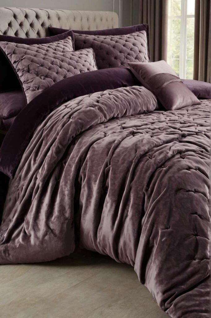 luxury bedding cover with plush velvet for opulent texture 1